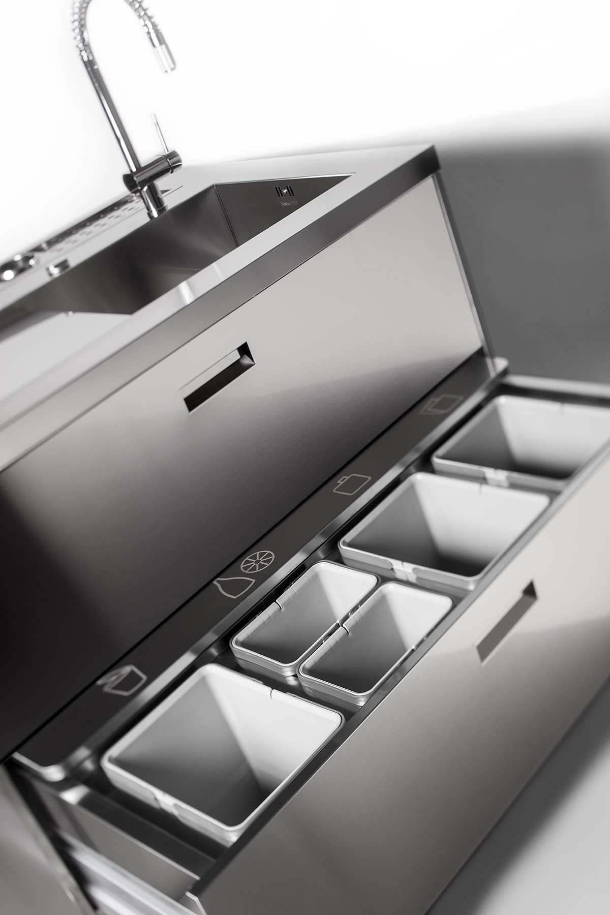 Raccolta differenziata cassetti GPS Inox